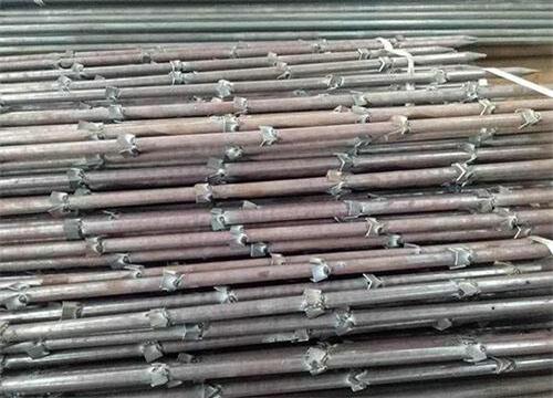 青田隧道钢花管